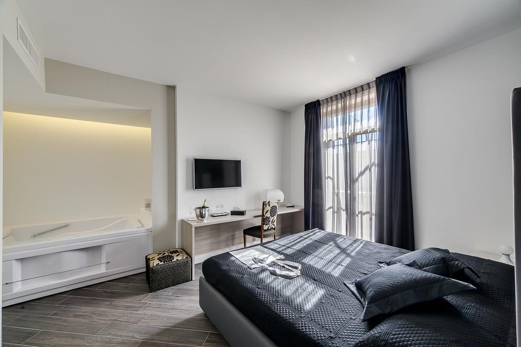 Blue Inn Luxury Suites Rom Værelse billede